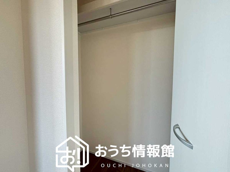 美濃加茂市西町　1号地 内観写真（収納）