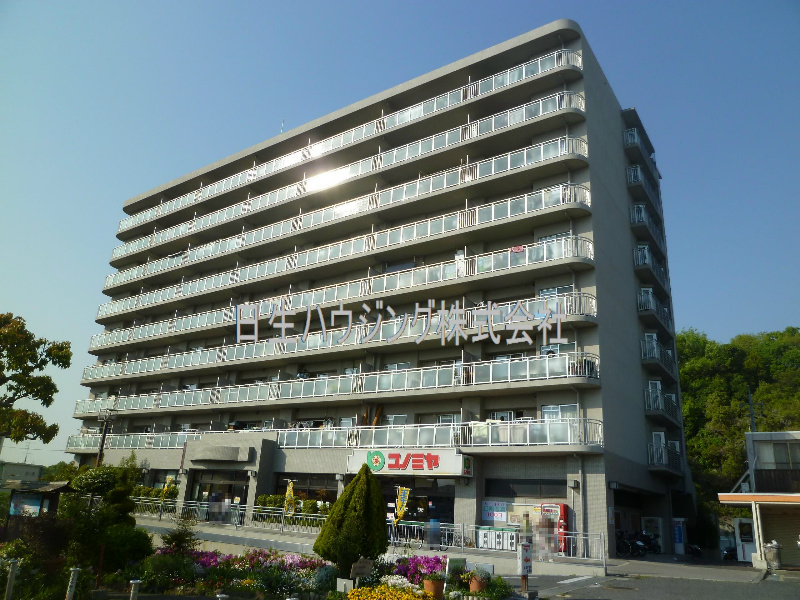 ファミール竹城台 その他