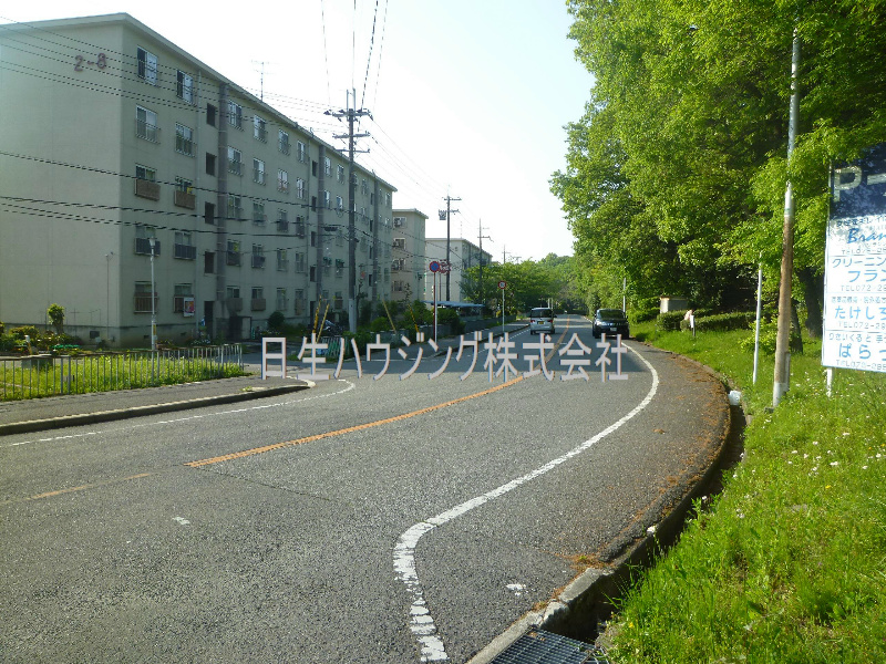 ファミール竹城台 その他
