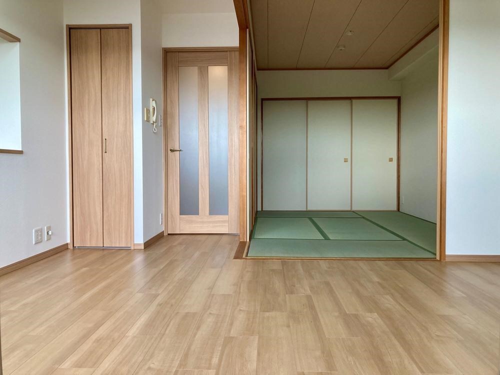 ロイヤルアーク泉ヶ丘 その他