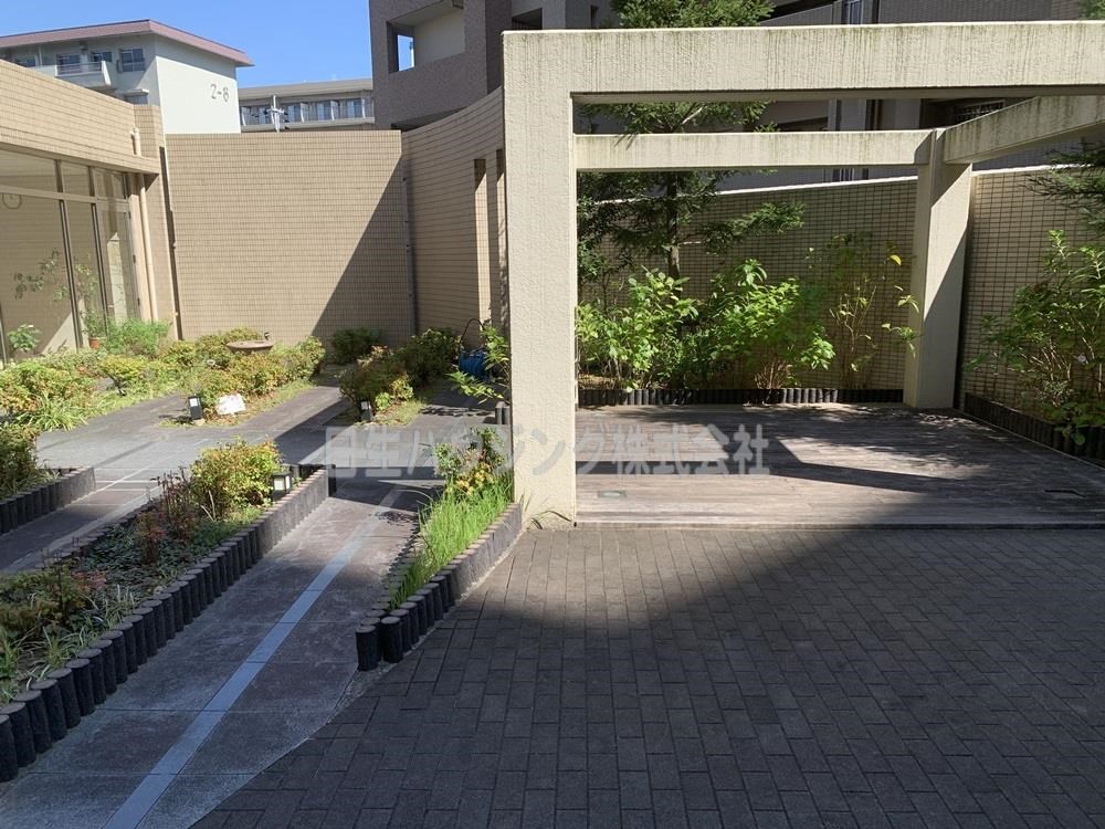 ロイヤルアーク泉ヶ丘 その他