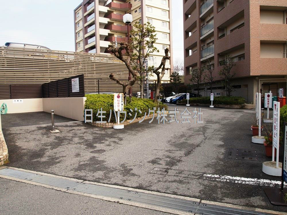 ロイヤルアーク泉ヶ丘 その他