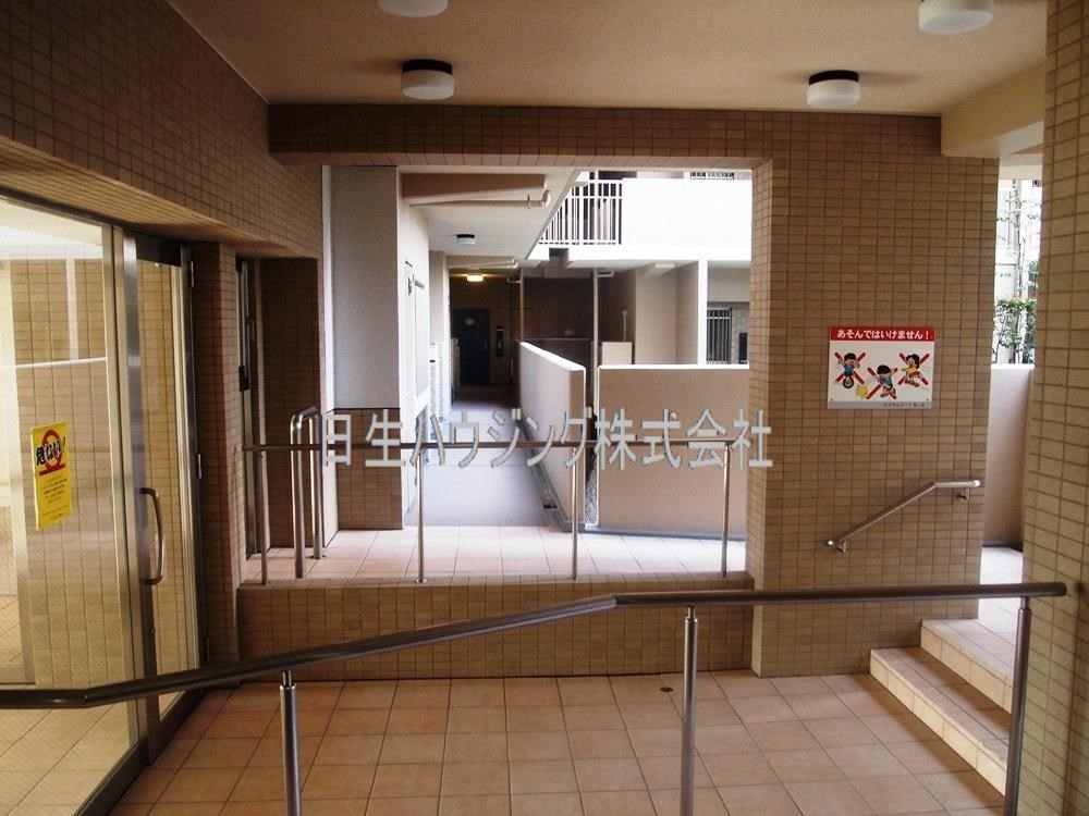 ロイヤルアーク泉ヶ丘 その他