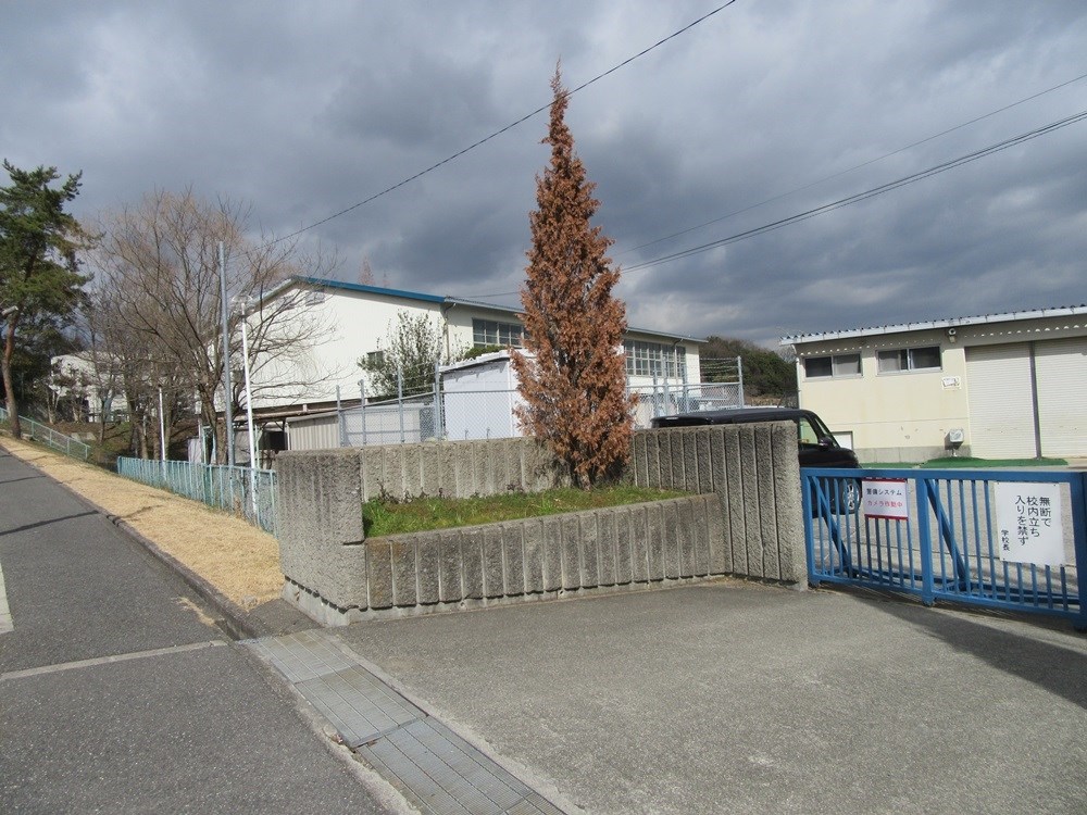 泉北赤坂台B住宅14号棟 周辺画像1