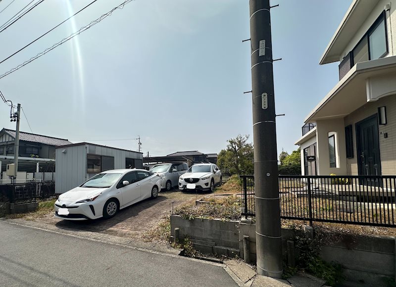 愛西市町方町石塚 現地写真（駐車場）