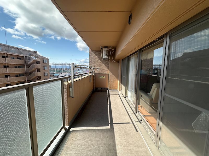 ロイヤルステージ蟹江北棟 現地写真（バルコニー）