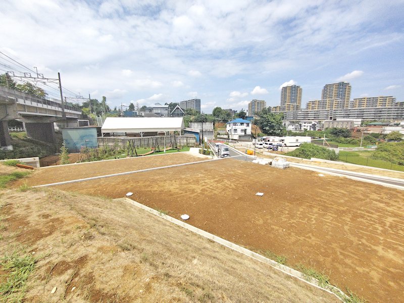 若葉台駅徒歩7分の大型開発分譲地　NO.22 外観写真