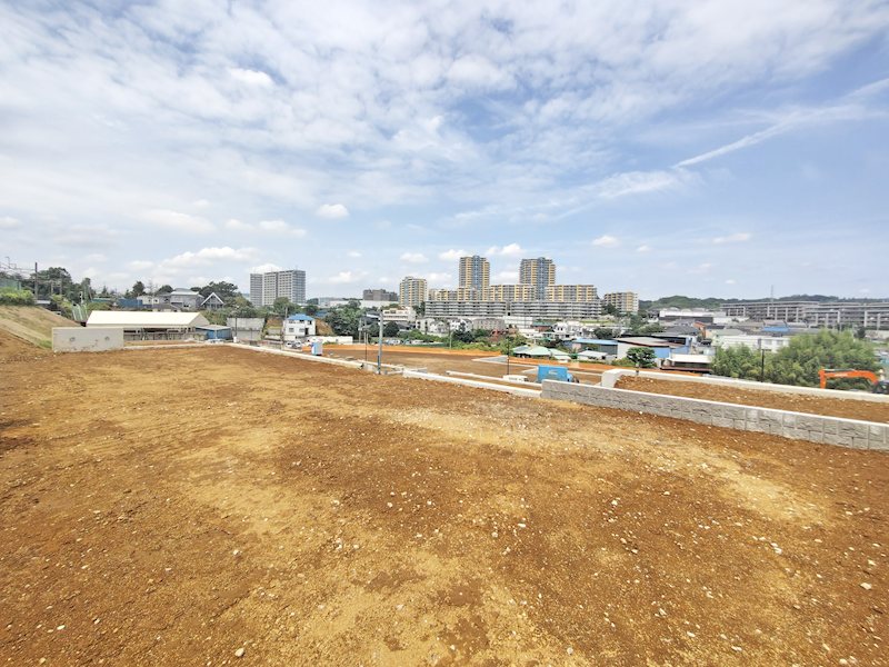 若葉台駅徒歩7分の大型開発分譲地　NO.14 外観写真