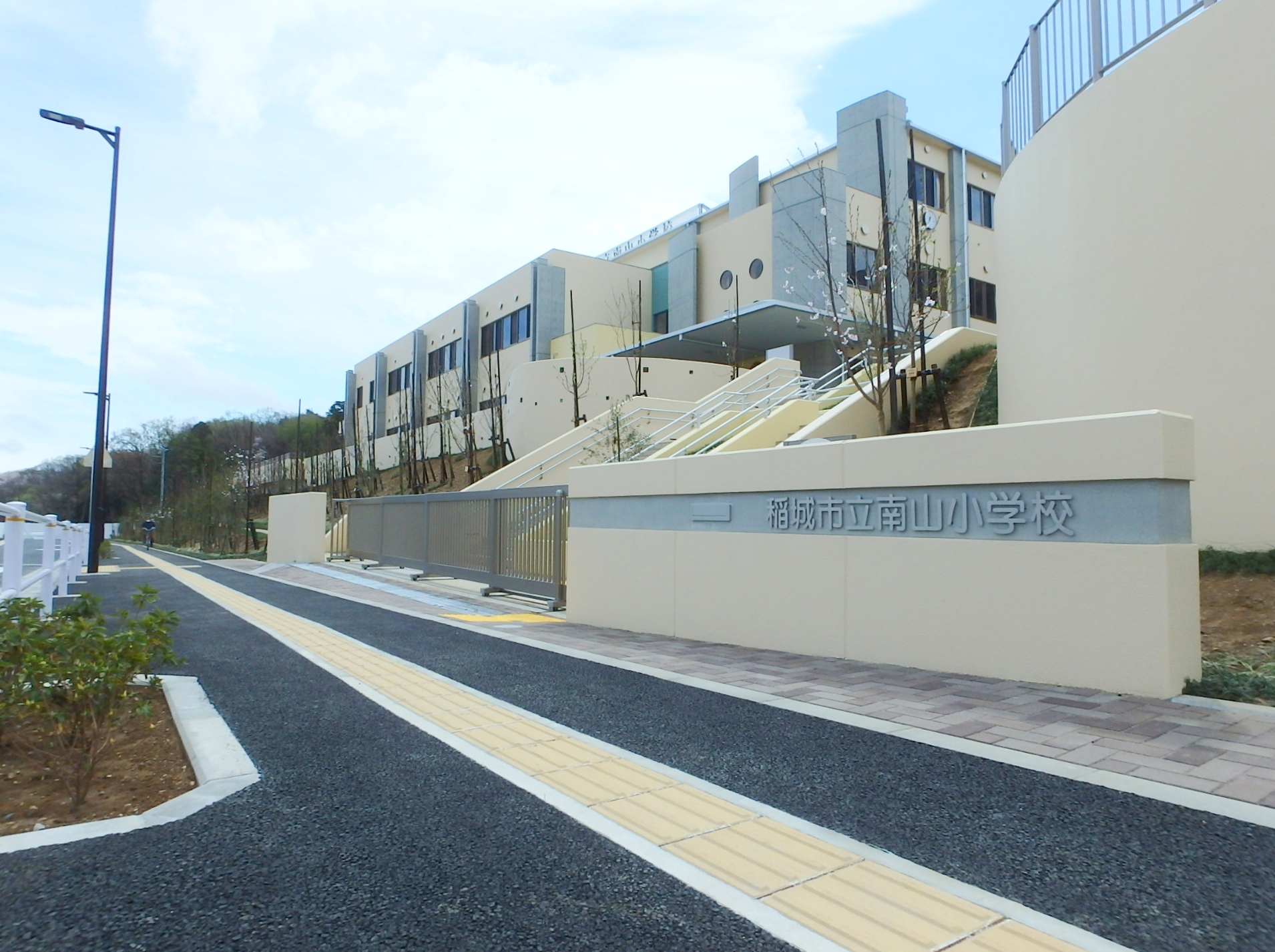 稲城市東長沼4期　3号棟 周辺画像2