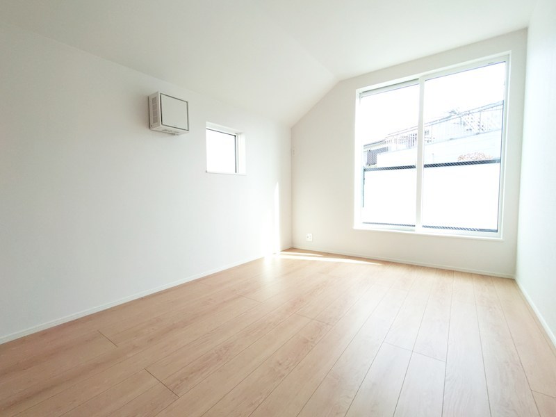 三鷹市中原4丁目　新築 その他