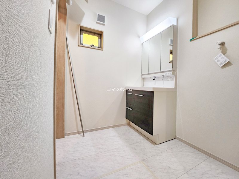 武蔵村山市伊奈平5丁目　2号棟 その他