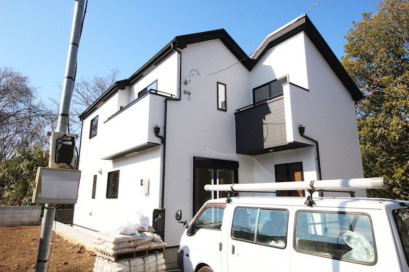 稲城市若葉台　1号棟 外観写真