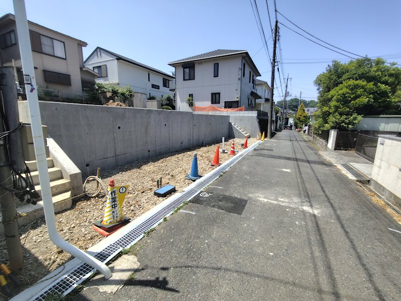 天然無垢材を使用した上質空間　日野市程久保　条件付き売地  間取り図