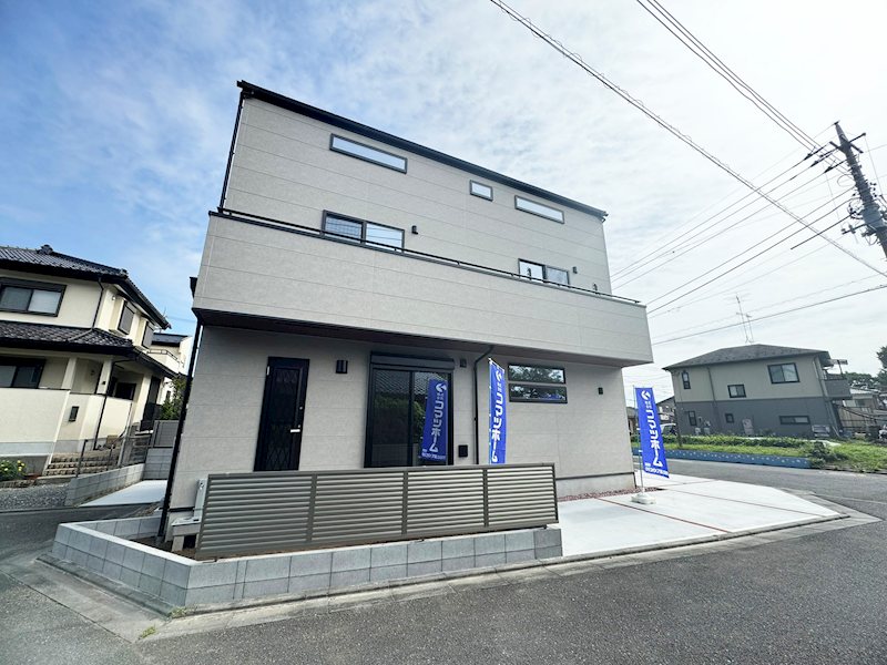 6.6帖＋5.3帖の固定階段小屋裏収納が魅力。三方角地が生む、陽だまりの住まい！ その他