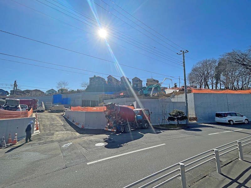 めじろ台駅徒歩圏内。大型開発分譲地。  10号区  外観写真