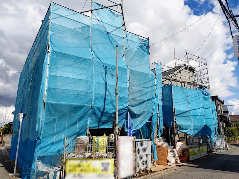 収納力豊富な固定階段式小屋裏収納と、お洒落な外観デザインが魅力です。 その他