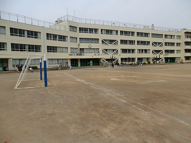 日野市南平8期　新築戸建 周辺画像6