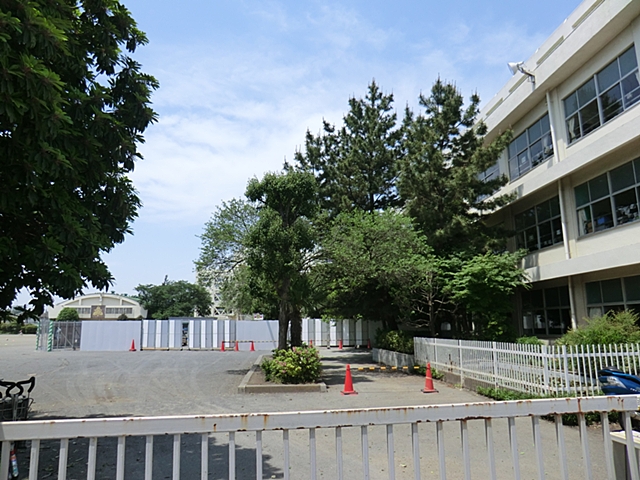 東京都府中市浅間町３丁目 小学校