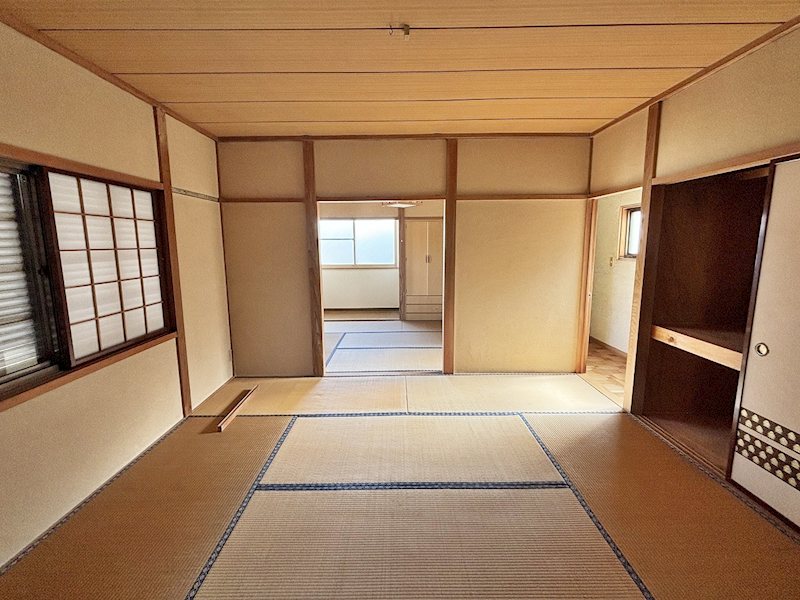 松原東４丁目中古住宅 内観写真（リビング以外の居室）