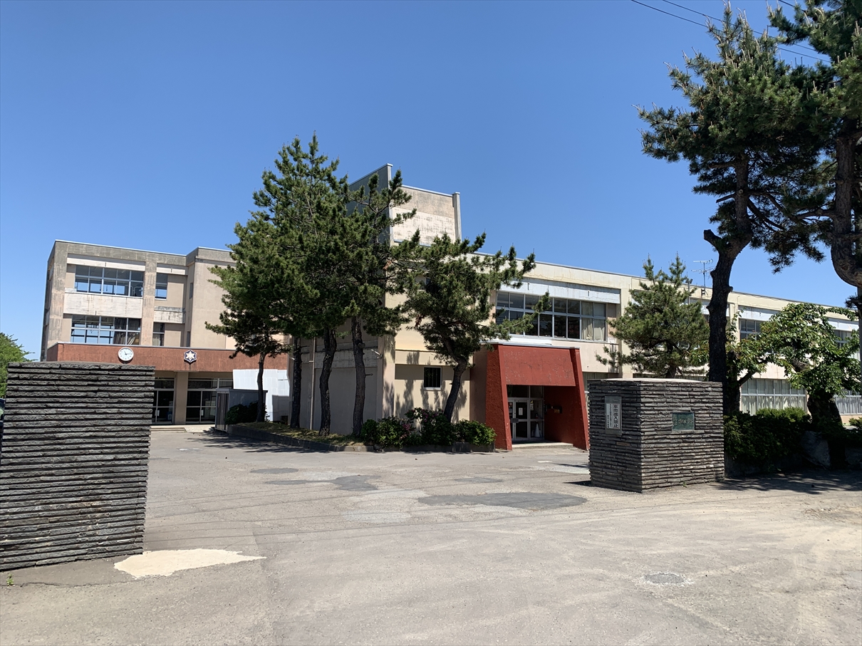 大矢沢里見売地 小学校