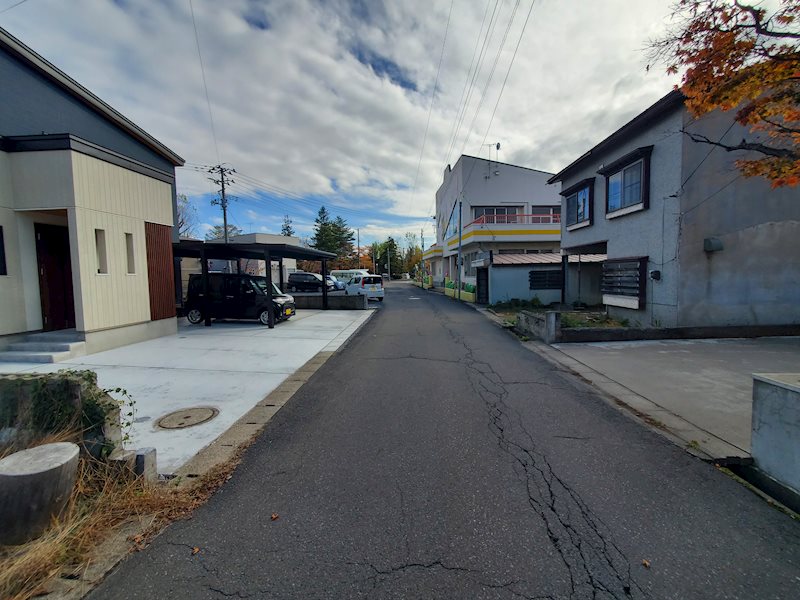 五所川原市蓮沼19ー66土地 現地写真（前面道路含む現地写真）
