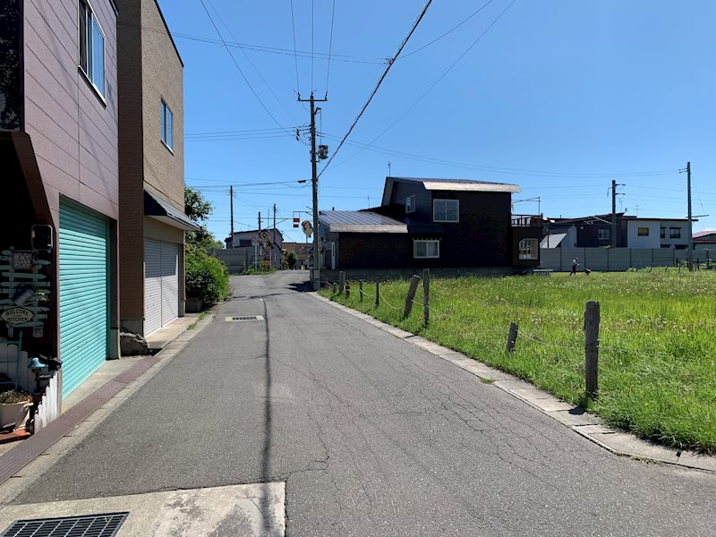 羽白沢田売地 現地写真（前面道路含む現地写真）