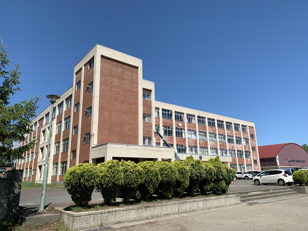 羽白池上土地 中学校