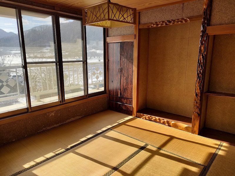 南部町相内中古住宅 内観写真（リビング以外の居室）