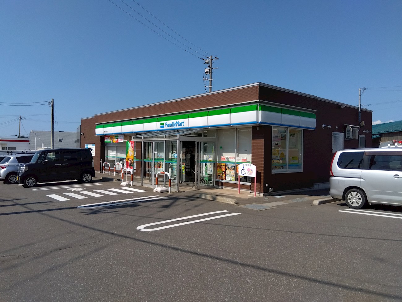 高田朝日山売地 コンビニ