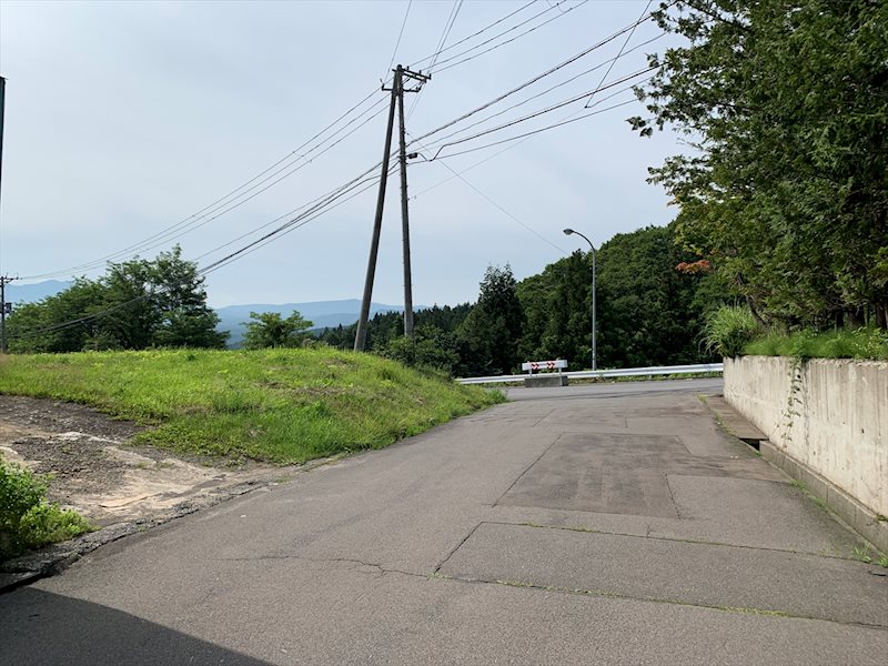 高田朝日山売地 現地写真（前面道路含む現地写真）