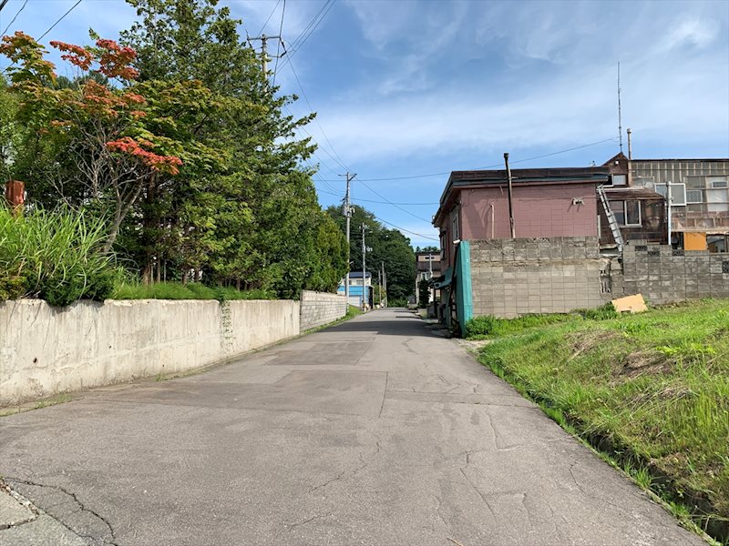高田朝日山売地 現地写真（前面道路含む現地写真）