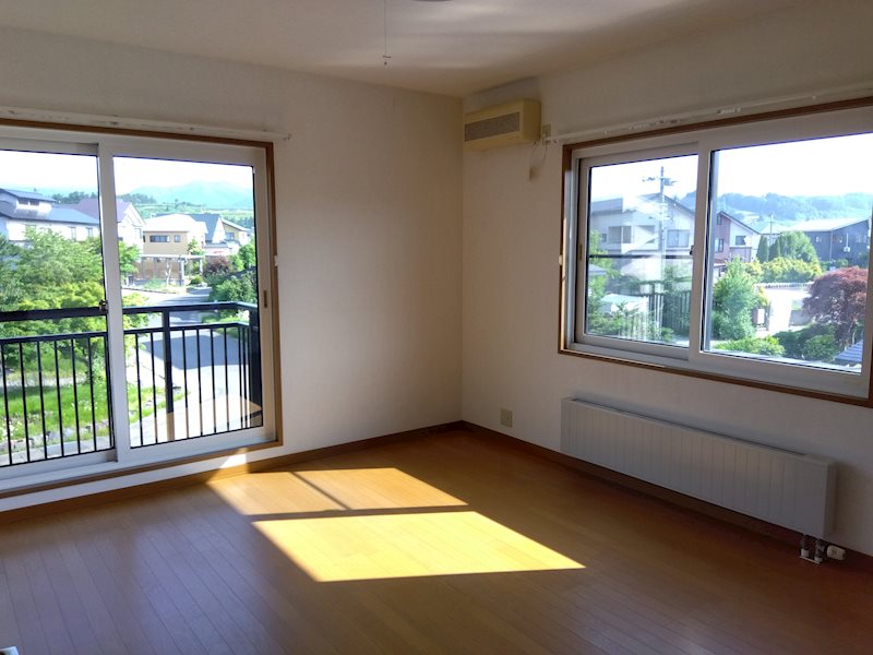 昴中古住宅 内観写真（子供部屋）