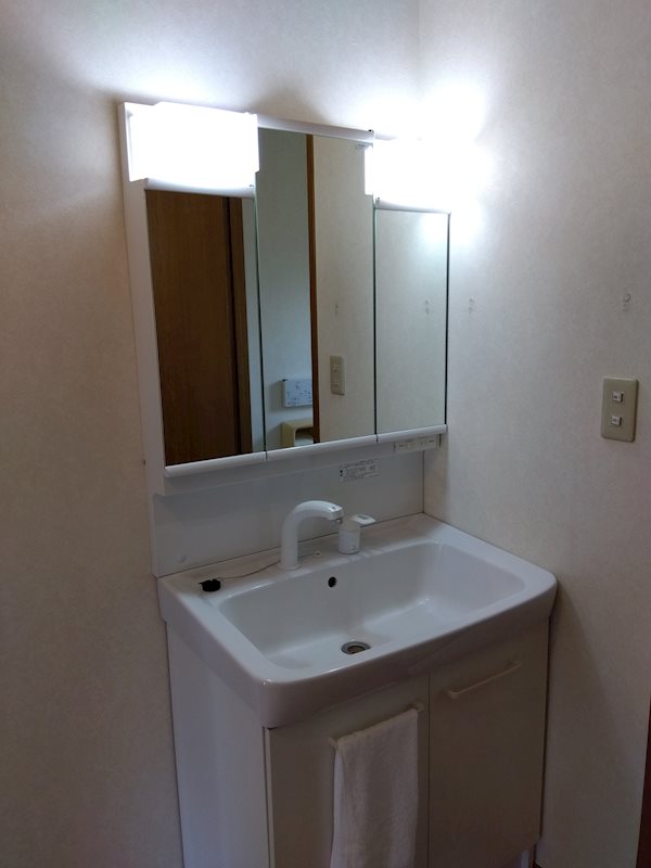昴中古住宅 内観写真（洗面台・洗面所）