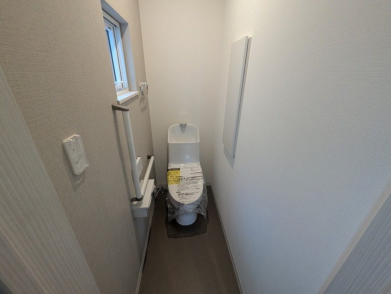 サンヴィラージュ木造末広No.2　分譲住宅 内観写真（トイレ）