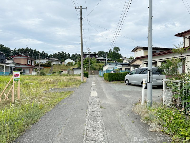 南郷大字中野丑木沢　売土地 現地写真（前面道路含む現地写真）