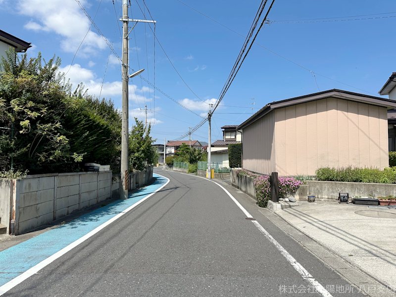 八戸市大字妙字市子林　売土地 現地写真（前面道路含む現地写真）