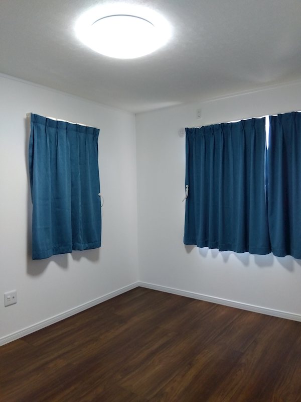 清原三丁目中古住宅 内観写真（リビング以外の居室）