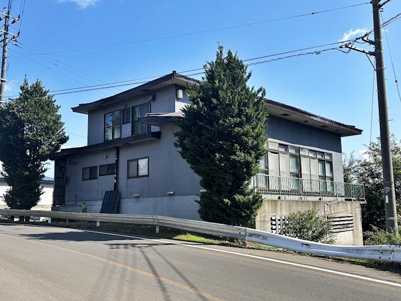 弘前市百沢高田76番2、3 その他
