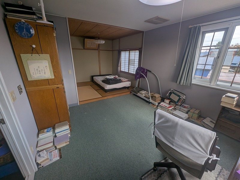 北津軽郡中泊町大字薄市字沖原119-2　中古住宅 内観写真（リビング以外の居室）