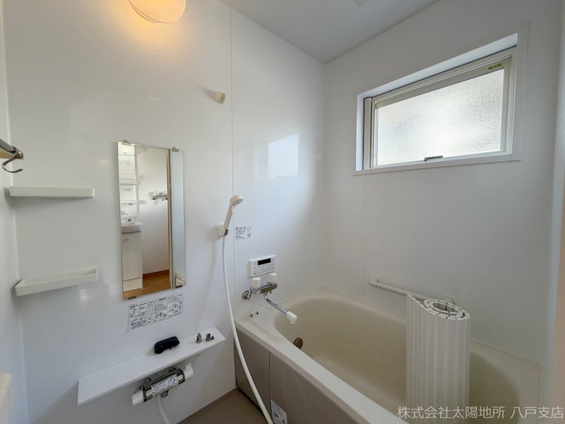 八戸市南白山台二丁目　中古戸建 内観写真（浴室）