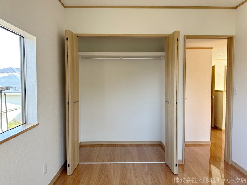 上北郡六戸町小松ケ丘4丁目　中古戸建 内観写真（収納）