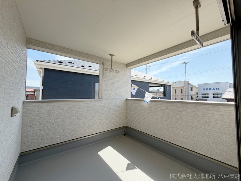 八戸市小中野第7　2号棟 現地写真（バルコニー）