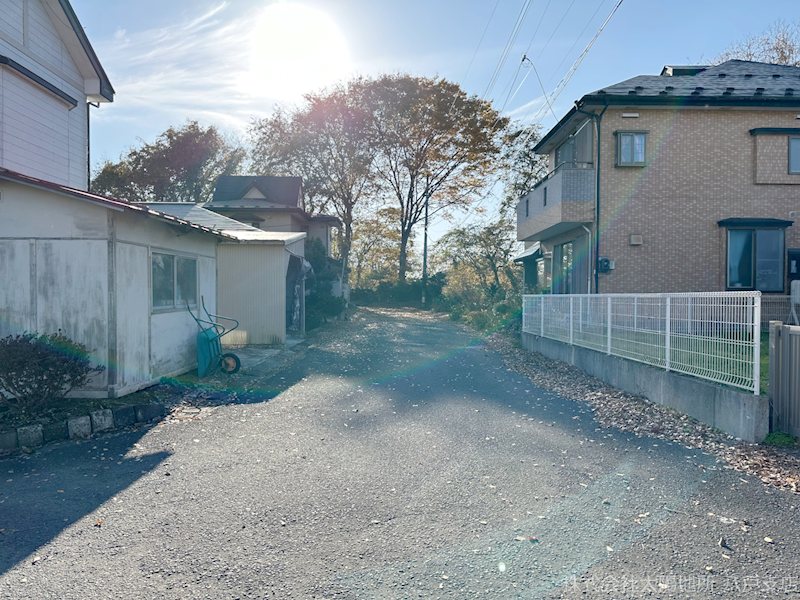 三戸郡三戸町大字同心町字古間木平　中古戸建 現地写真（前面道路含む現地写真）