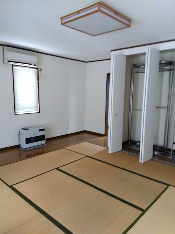 若葉2丁目土地建物 内観写真（寝室）