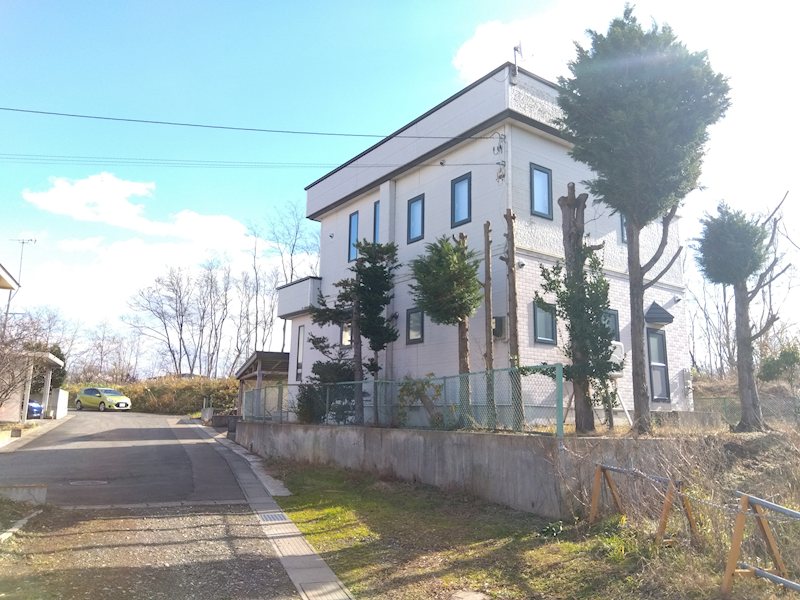 若葉2丁目土地建物 現地写真（前面道路含む現地写真）