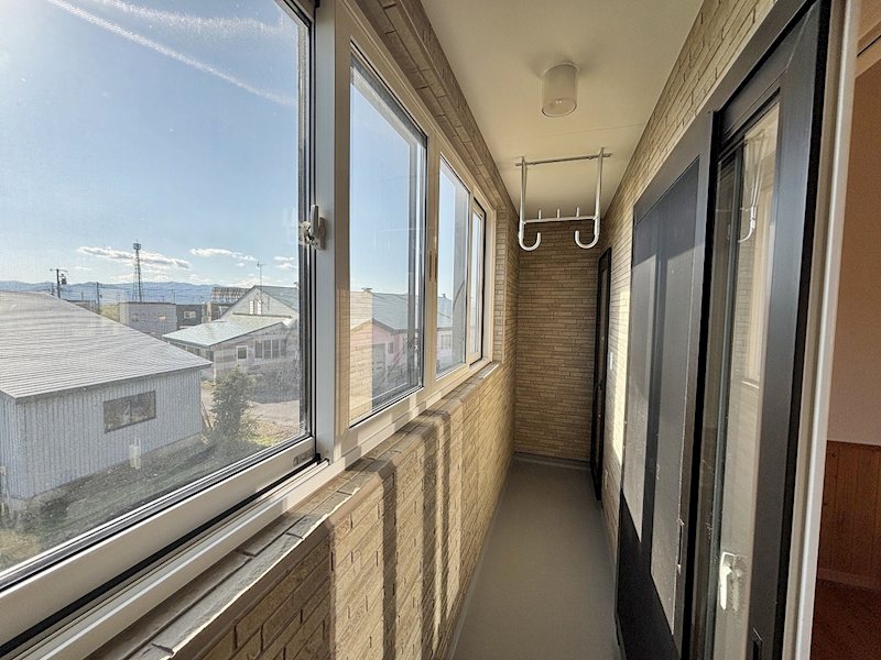 平川市南田中北原中古住宅 内観写真（リビング以外の居室）