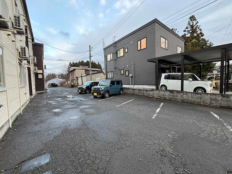 Ｇａｌｌｅｒｙ－ＳⅠ＆ＳⅡ【収益物件】 現地写真（駐車場）