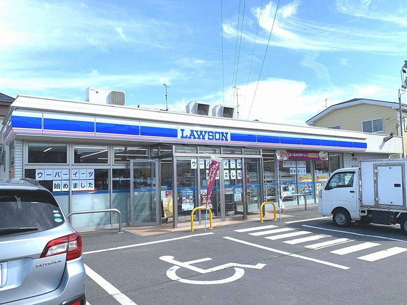 八戸市売市第4　3号棟 コンビニ