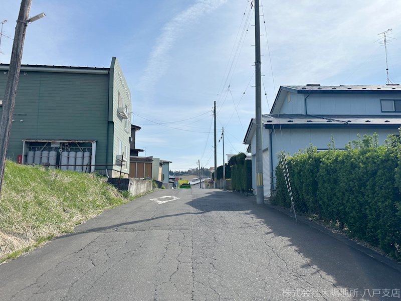 八戸市大字新井田字常光田B区画　売土地 現地写真（前面道路含む現地写真）