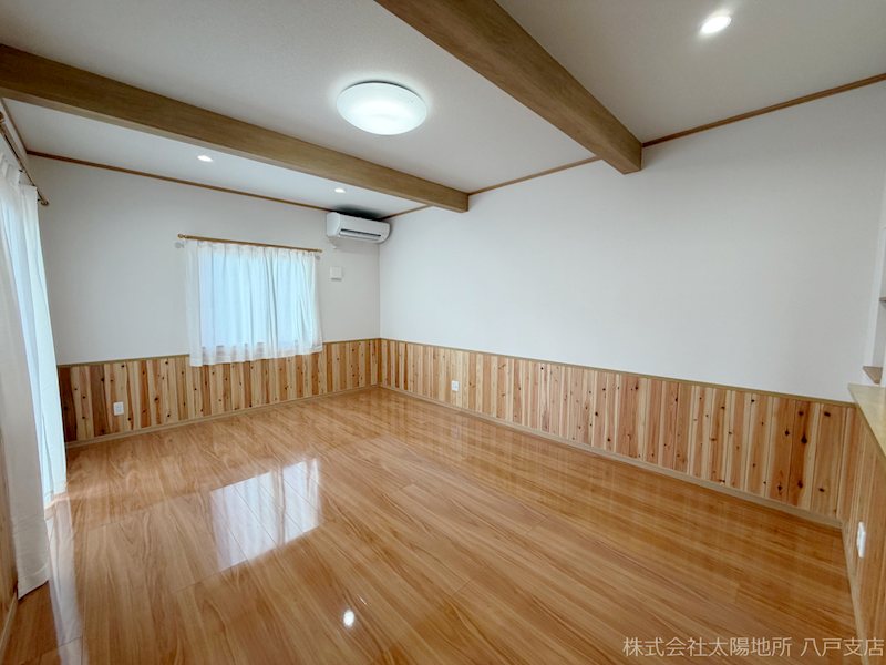 八戸市沼館1丁目　B1 内観写真（リビング）